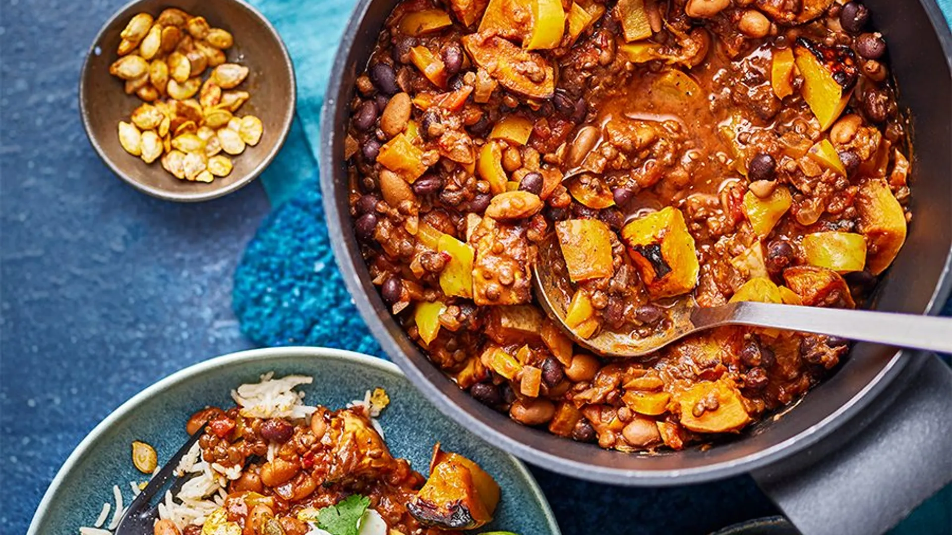 Como Fazer um Chili de Abóbora Defumado Cheio de Sabor